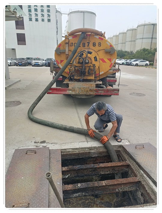 石渠隔油池清掏