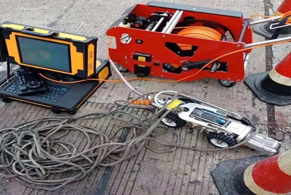 石渠CCTV管道检测机器人