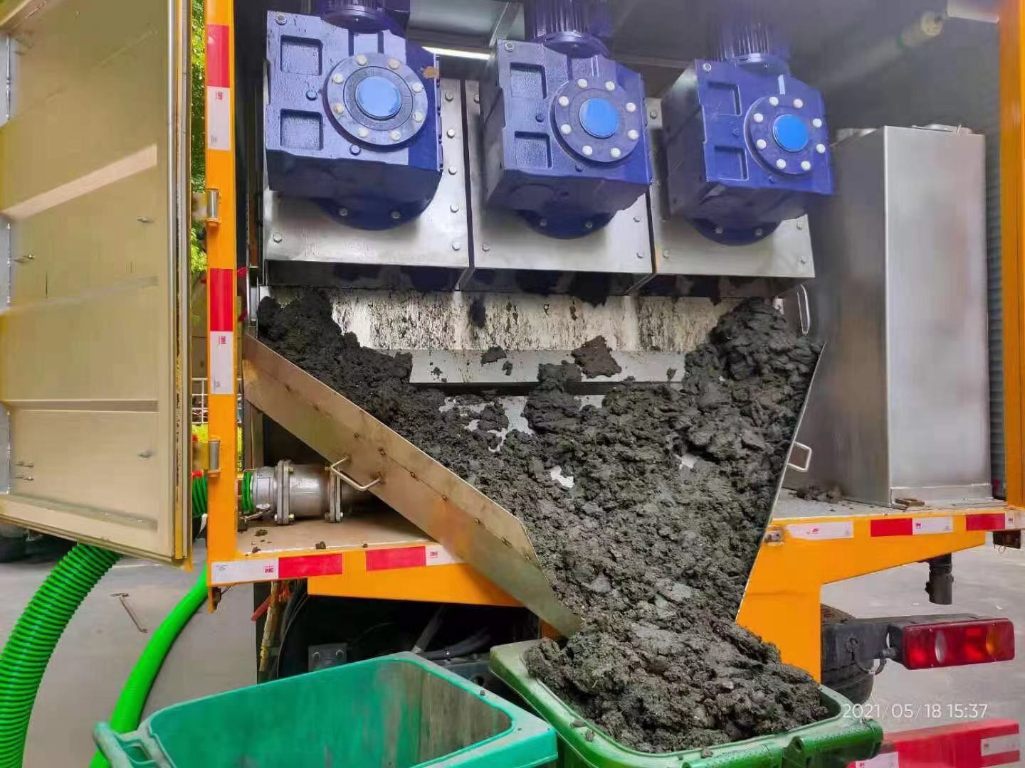 石渠化粪池清掏城市维护站-泥浆净化干湿分离处理